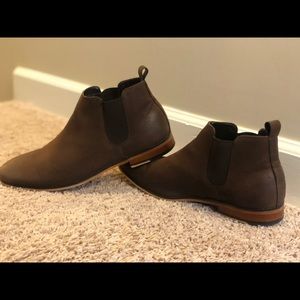“Guy” Chelsea Boots